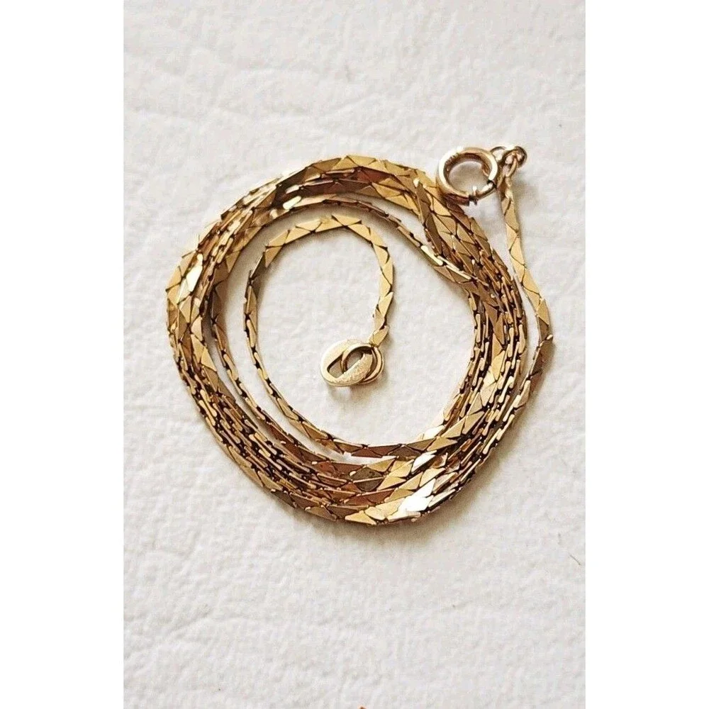 Vintage Italy 14K Gold Flat Herringbone Snake Chain Necklace 20 in  2.64 Grams